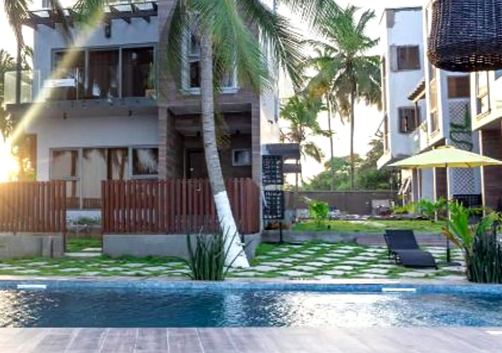 DELUXE THREE BEDROOM VILLA WITH SEA VIEW & SWIMMING POOL